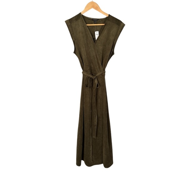 NWT, Banana Republic VEGAN SUEDE WRAP DRESS, Size 10 - Picture 1 of 9
